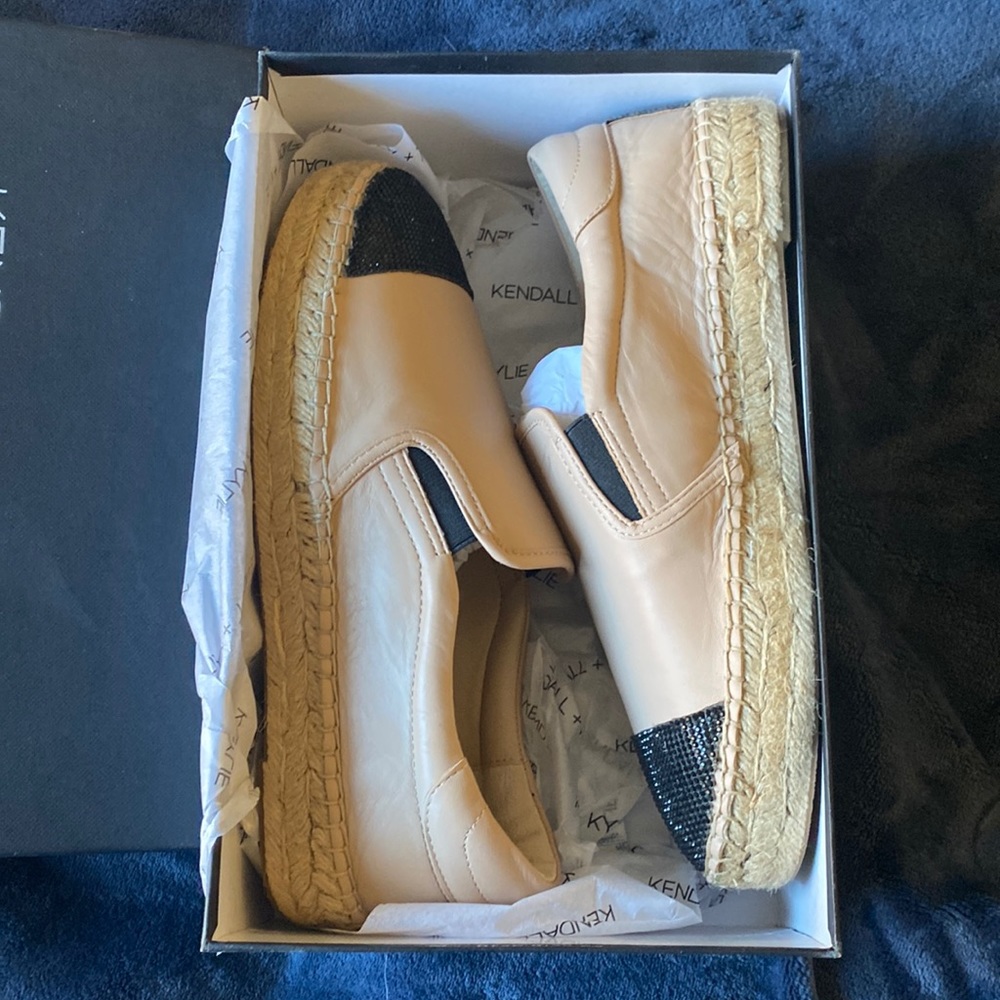 NEW Kendal + Kylie Joss Slip On